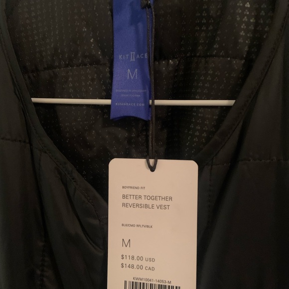 BNWT KIT AND ACE VEST MEDIUM - Picture 3 of 4